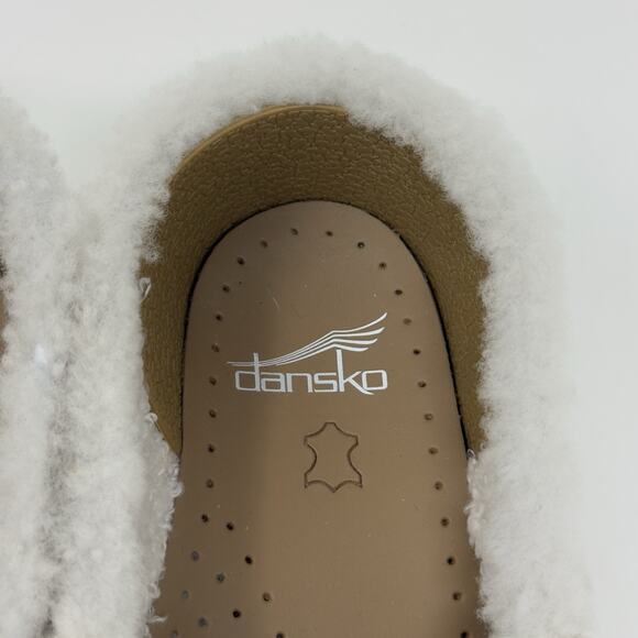 Dansko Shearling Clog Mules Women’s 8 Tan Suede Fur Lined Comfort Slip Ons - Picture 2 of 13